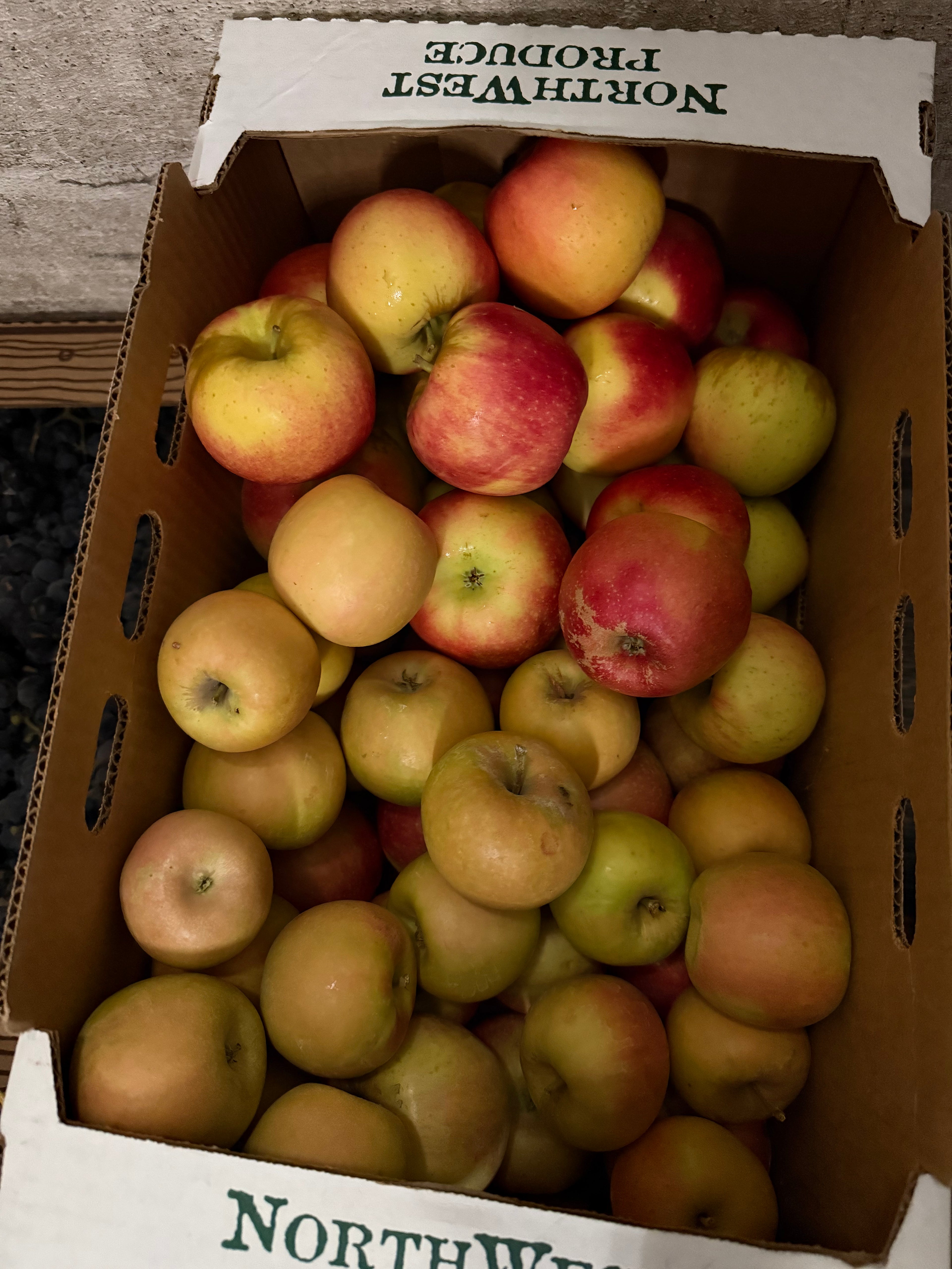 Apples Organic Combo